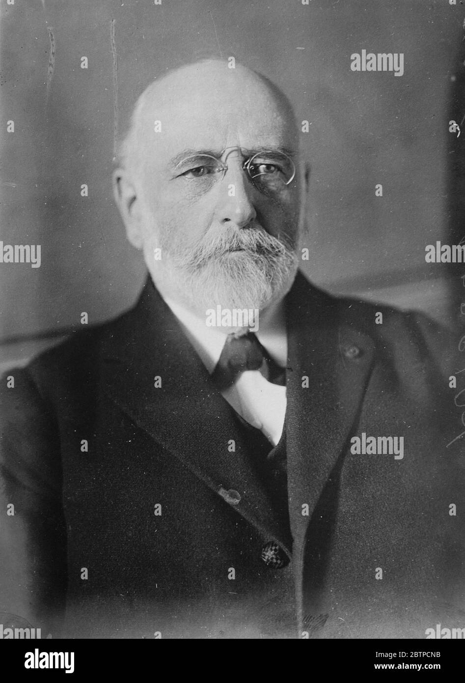 Slavery in Liberia . Grave allegations by Commission of Enquiry . Sir Thomas Barclay , a member of the commission . 10 January 1931 Stock Photo