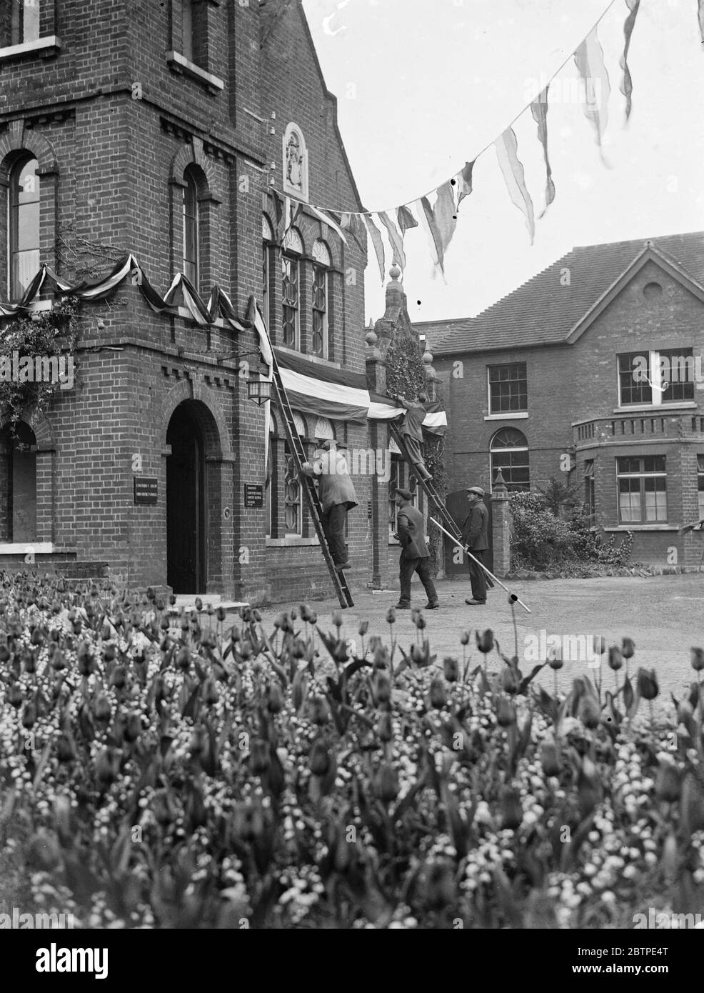 Decorations in Sidcup Place . 1935 Stock Photo Alamy