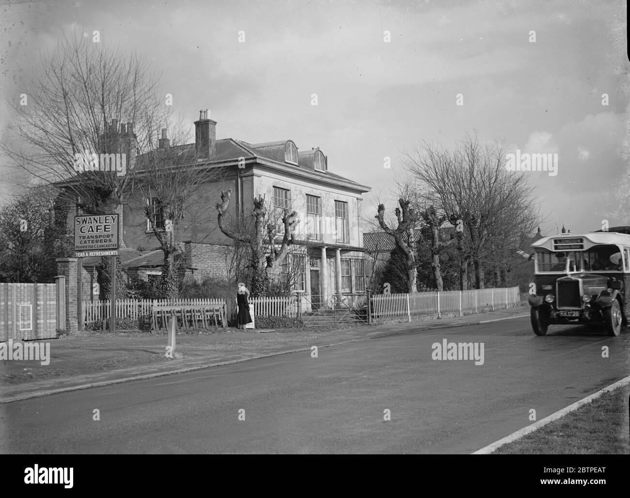 Halfway house at Swanley . 1935 Stock Photo Alamy