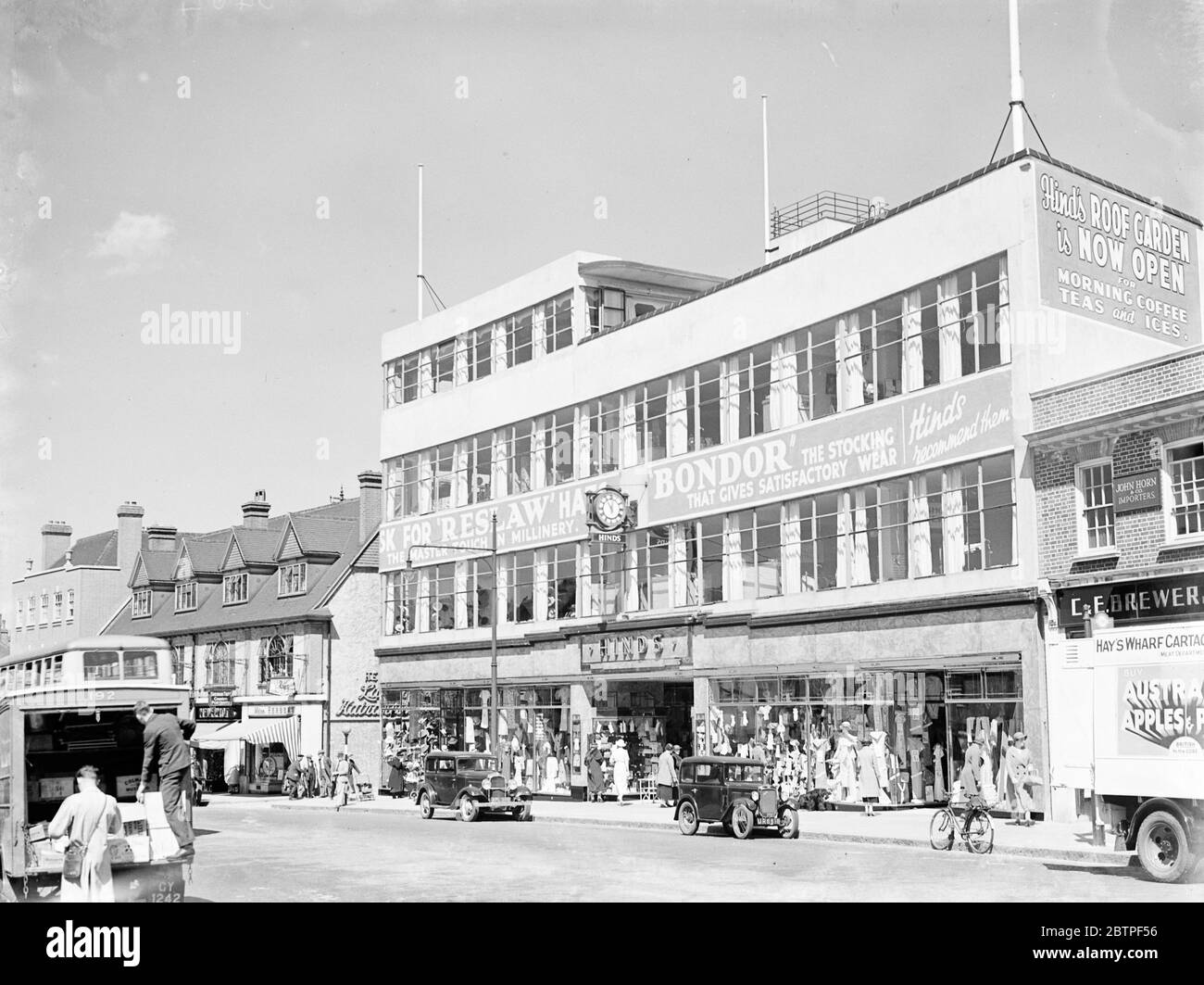 Eltham london shops hires stock photography and images Alamy