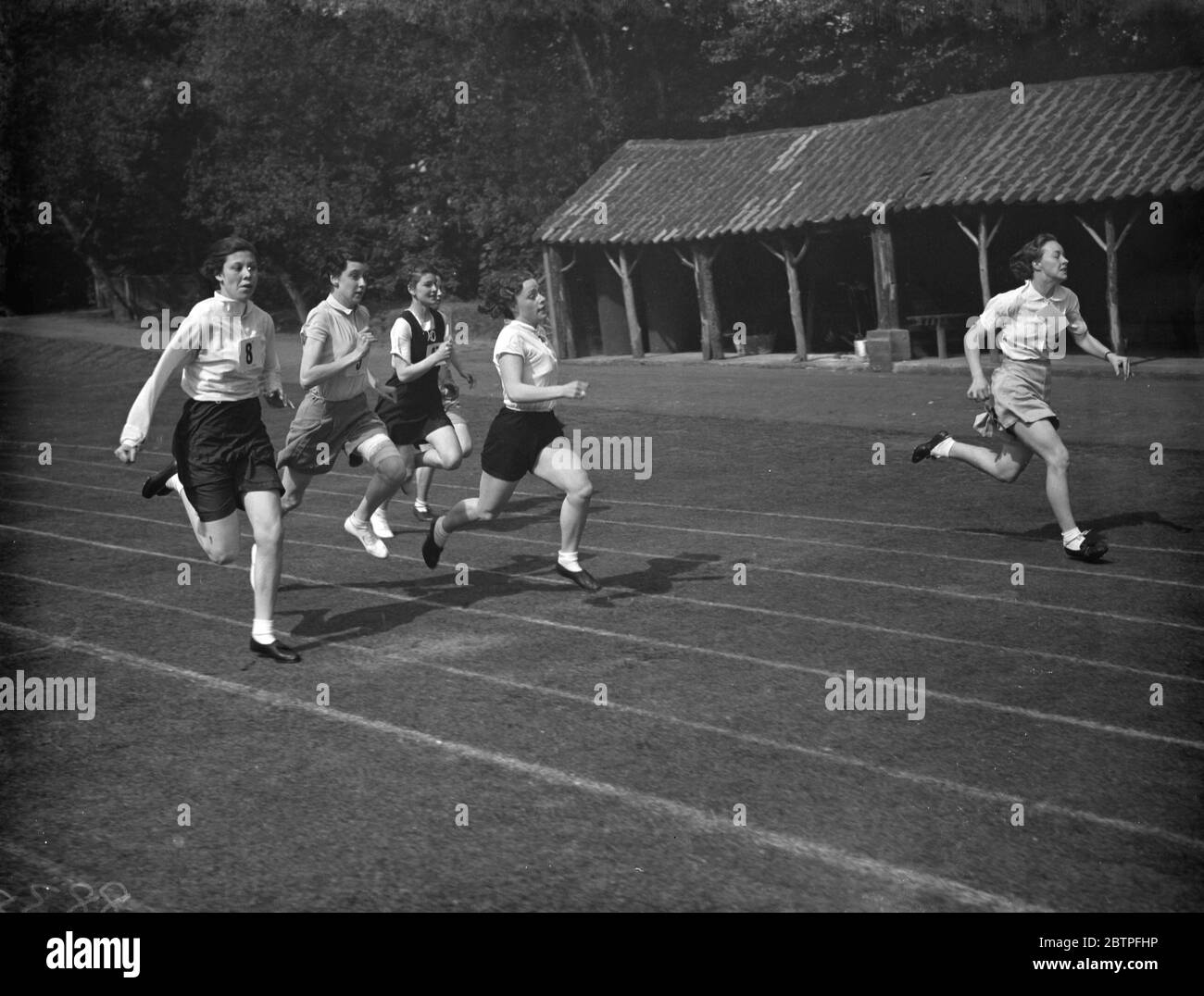 Burroughs welcome sport . The 100 yard dash . 1938 Stock Photo