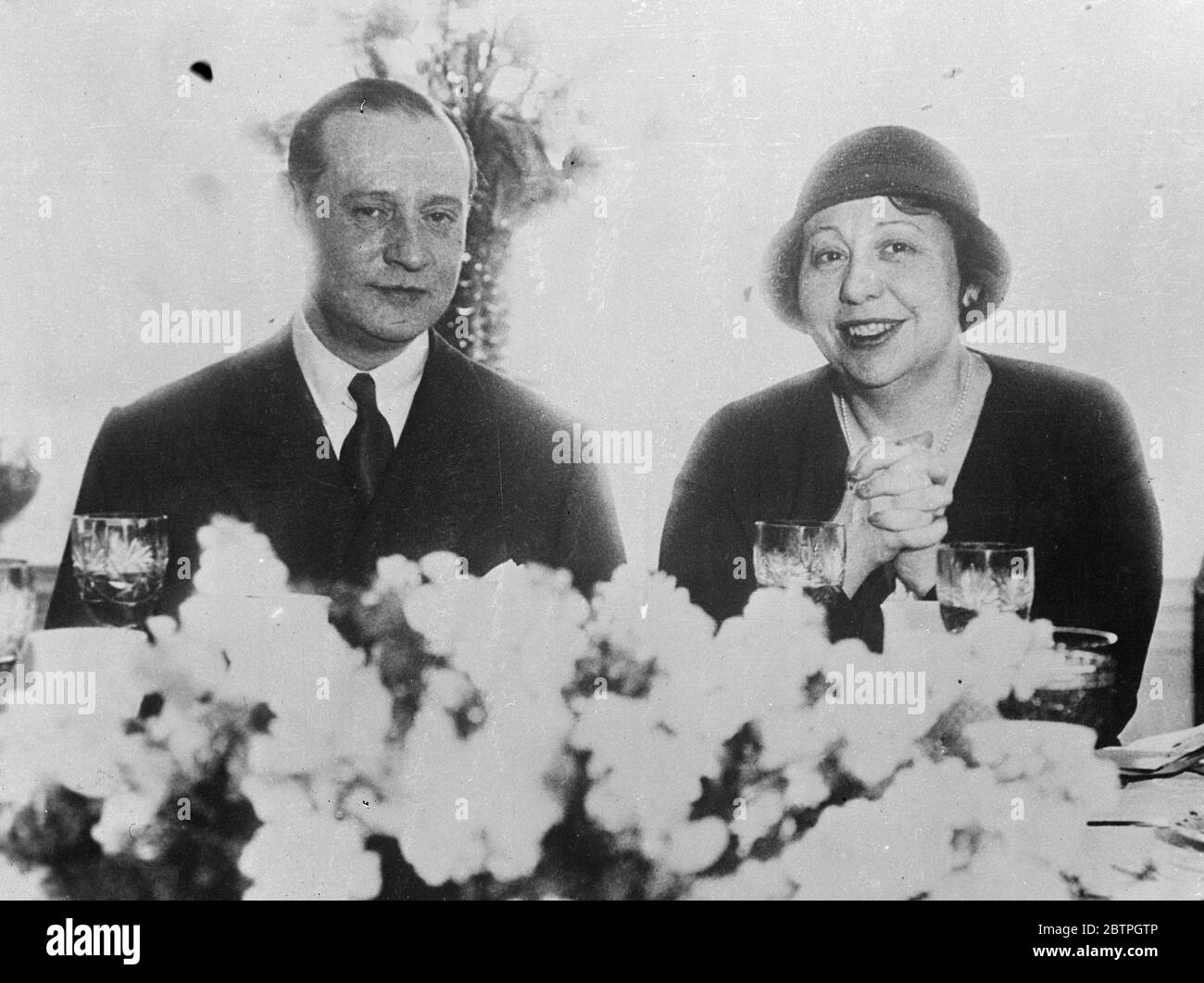 Playwright weds British artist . Miss Zoe Akins , the authoress and playwright was married to Captain Hugo Cecil Levinge Rumbold , the artist and brother of Sir Horace Rumbold , British Ambassador to Berlin , at Pasadena , California . The bride and groom at the wedding breakfast after the ceremony . 22 March 1932 Stock Photo