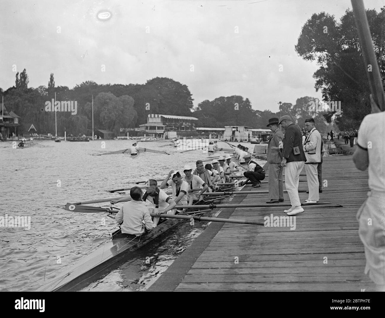 Society at Henley . Lady Rathcreedan centre with her daughter