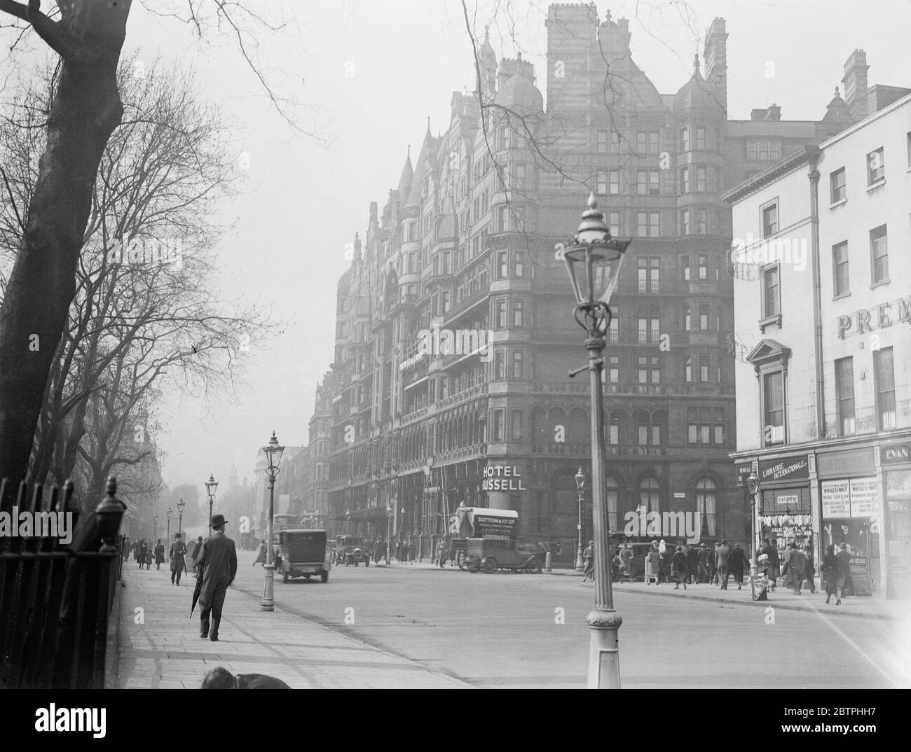 Hotel Russel in London . 26 April 1932 Stock Photo