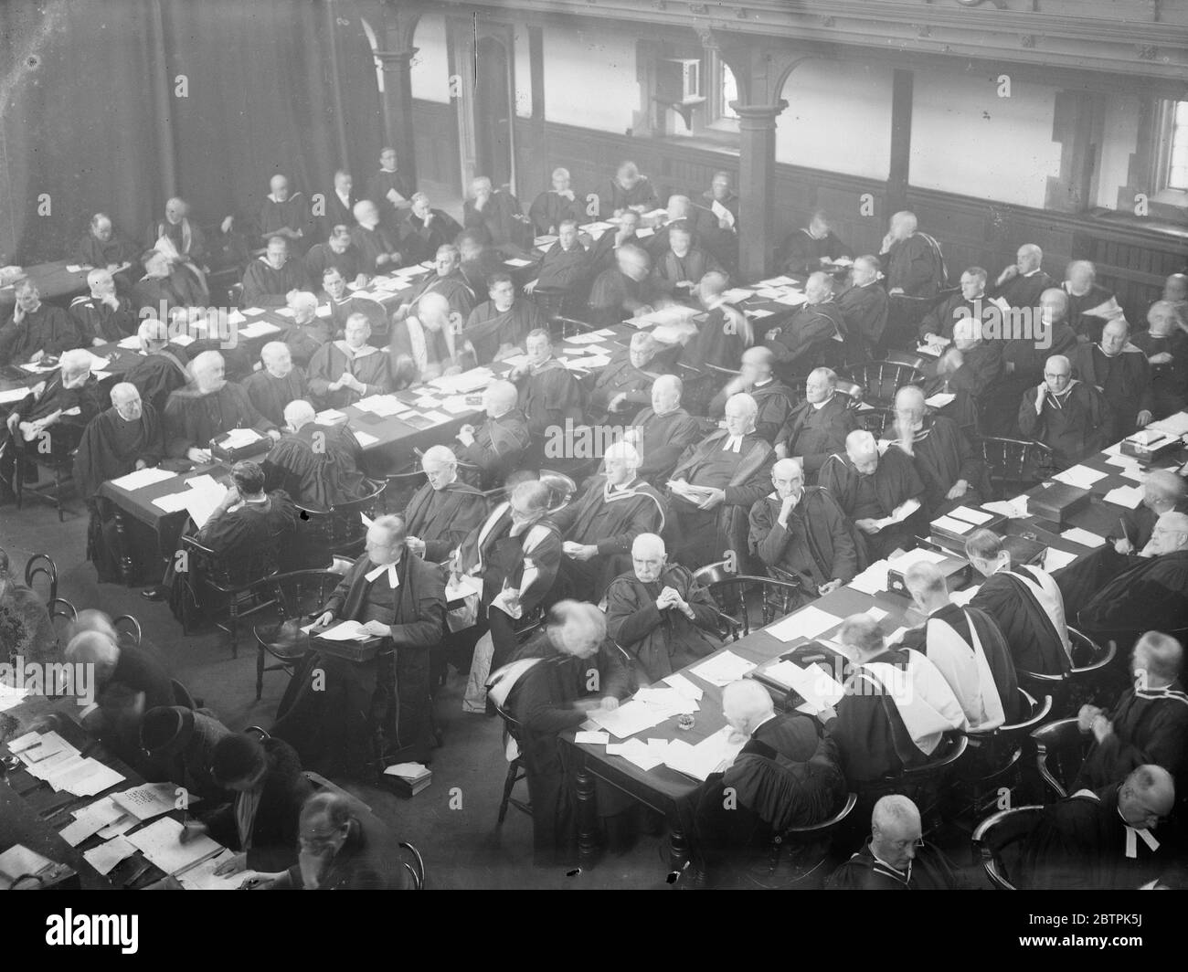 Convocation of Canterbury opens . The sitting of the Lower House of the Convocation in progress at Church House , Westminster . Dr Kidd is the Prolocutor . 23 January 1935 Stock Photo