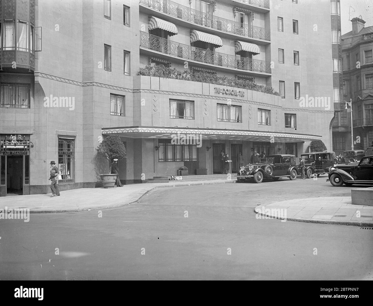 The entrance of Dorchester Hotel. August 1937 [?] Stock Photo