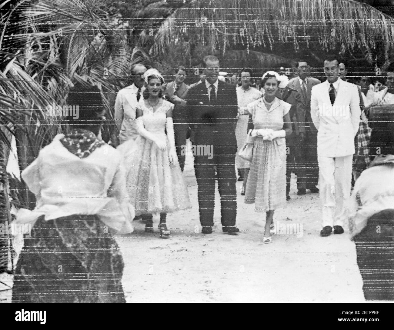 Royal couple Ridge Cocos Islands. The liner Gothic carrying the Queen and the Duke of Edinburgh, arrived at the Cocos or Keeling Islands in the Indian Ocean today, in the course of the Royal couple's Commonwealth tour. 5 April 1954 Stock Photo