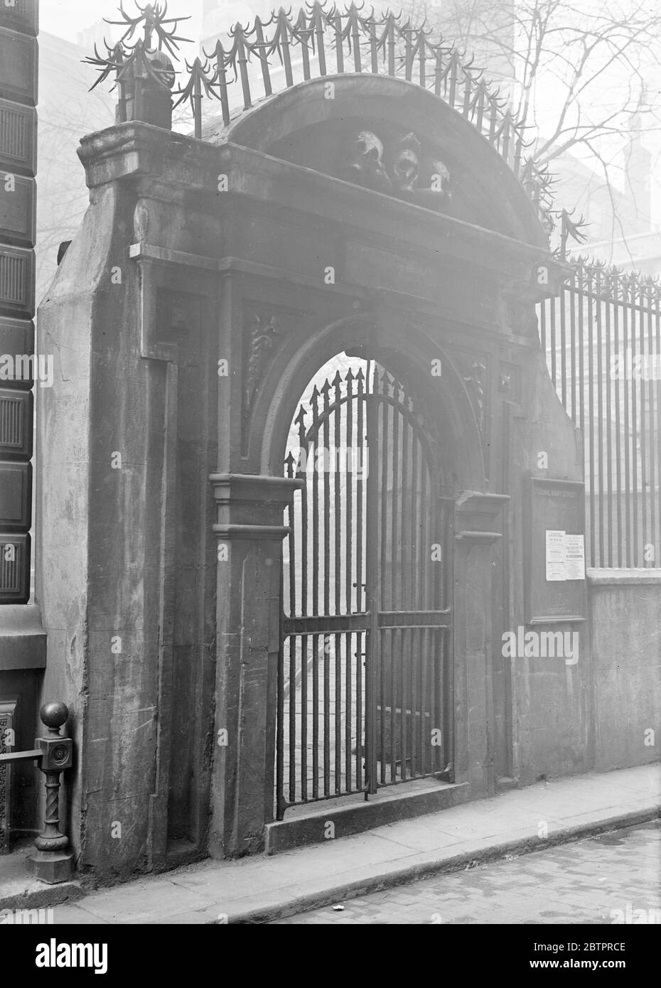 Middle Temple, Fleet Street, London. Circa 1910 Stock Photo