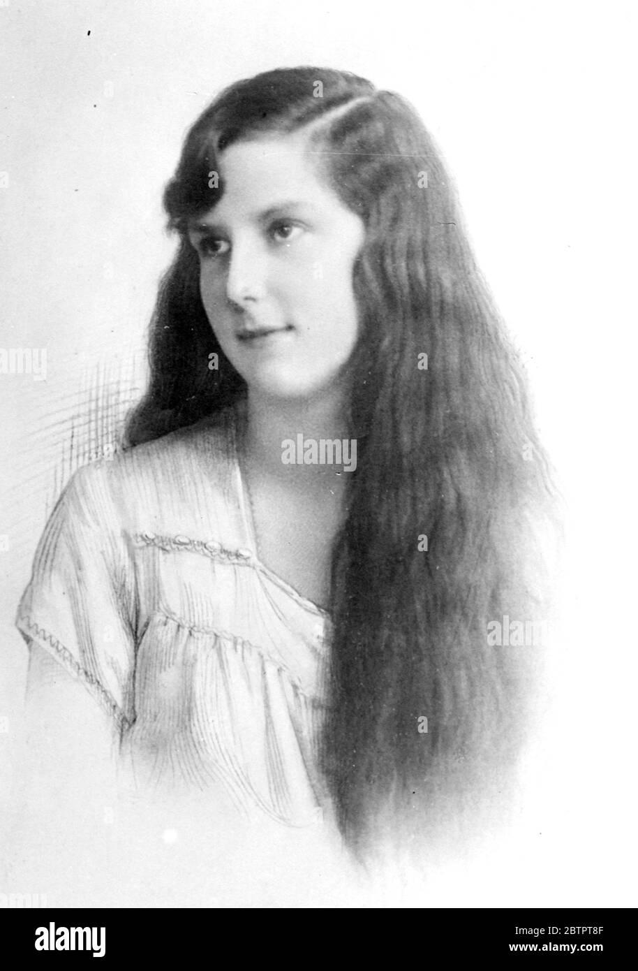 Her Promise. Queen Ivanka of Bulgaria, has, according to a Rome telegram, promised King Boris to allow her hair to grow according to Bulgarian custom. November 1930 Stock Photo