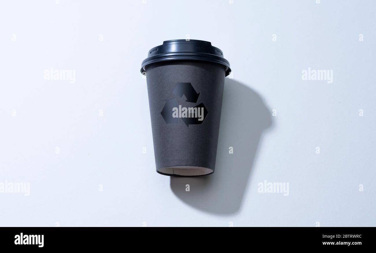 Black Stylish Takeaway Coffee Cup From Recyclable Cardboard With