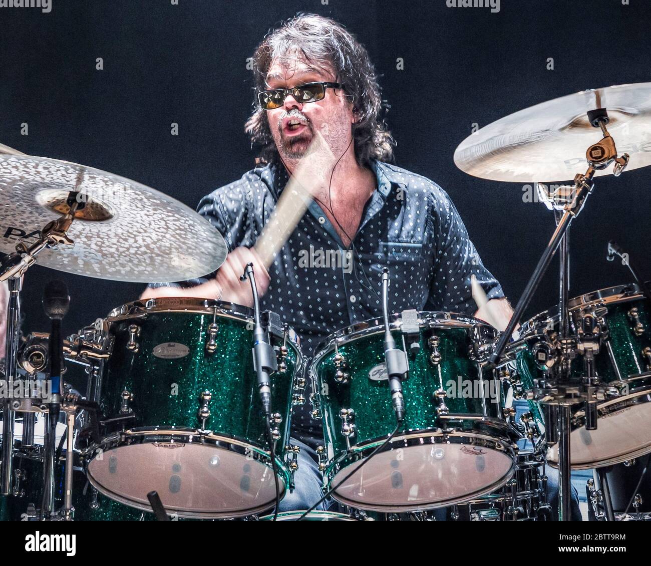 Drummer shannon top
