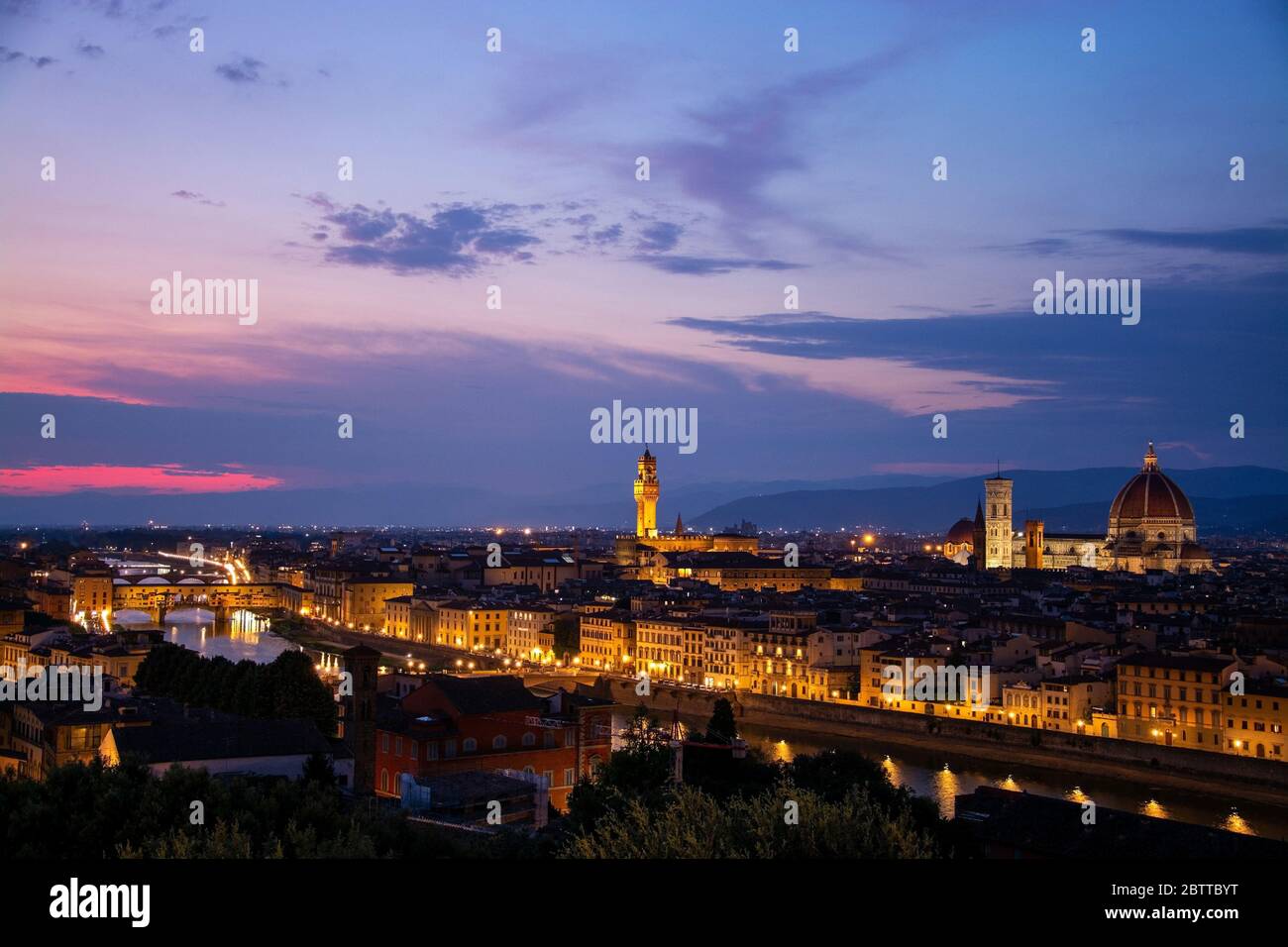 Florenz, Italien, ist für seine Geschichte berühmt. Als Zentrum des spätmittelalterlichen europäischen Handels- und Finanzwesens war es eine der reich Stock Photo