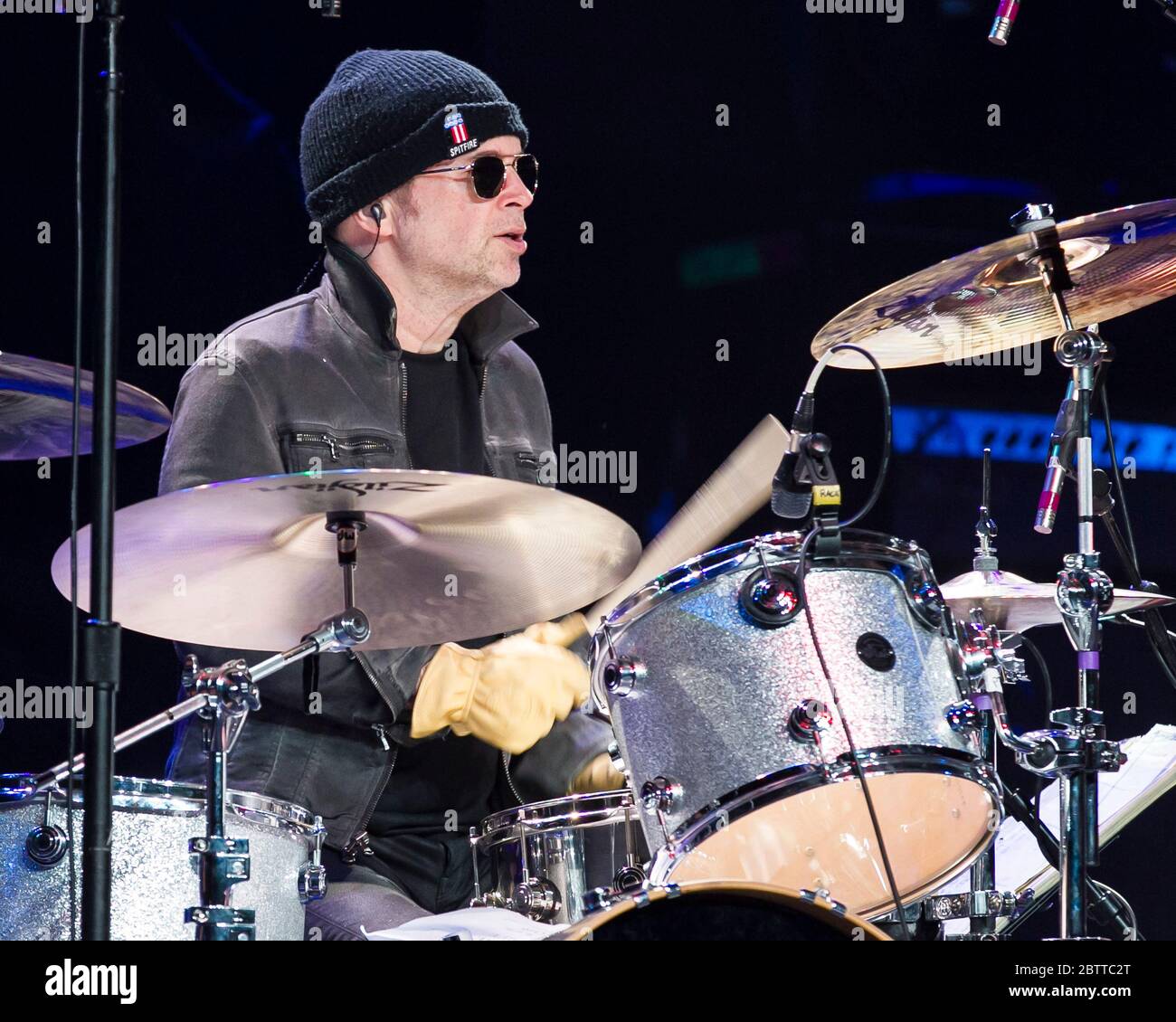 Drummer Shawn Pelton performs with The Cringe at Ryman Auditorium in