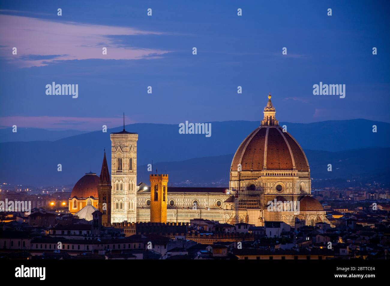 Florenz, Italien, ist für seine Geschichte berühmt. Als Zentrum des spätmittelalterlichen europäischen Handels- und Finanzwesens war es eine der reich Stock Photo