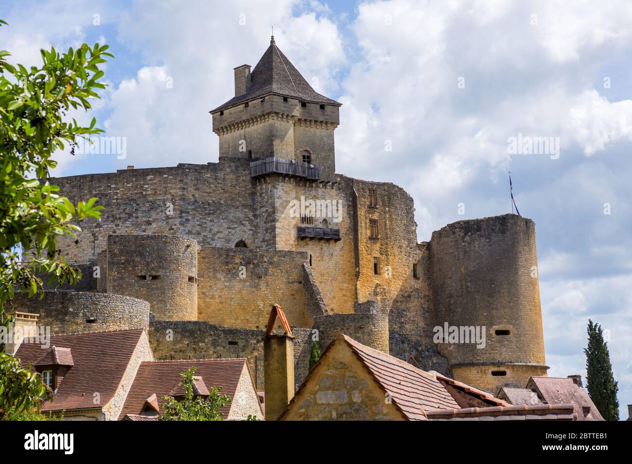 view on medieval fortress Castelnaud Castle (Chateau de Castelnaud) in ...