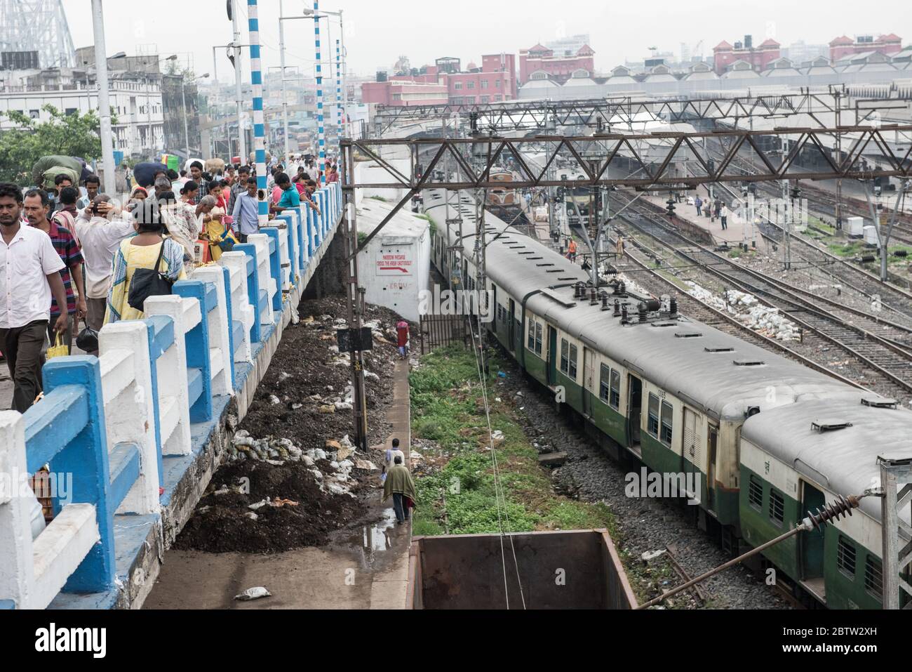 Howrah Junction Railway Station From Above. Kolkata, West Bengal, India ...