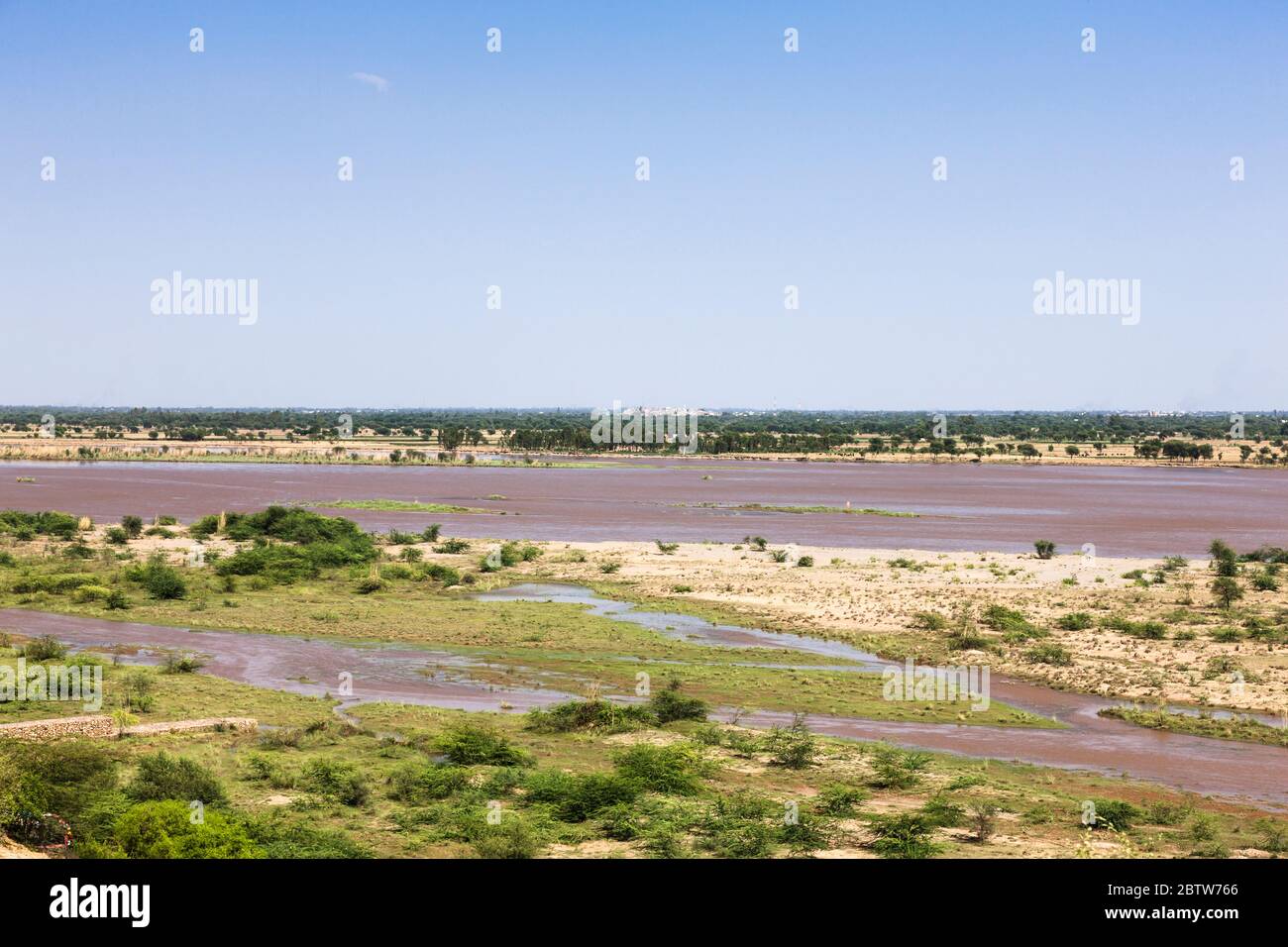 Jhelum River, Alexander the Great, Battle of the Hydaspes, Indian King Poros, Jalalpur, Jhelum District, Punjab Province, Pakistan, South Asia, Asia Stock Photo