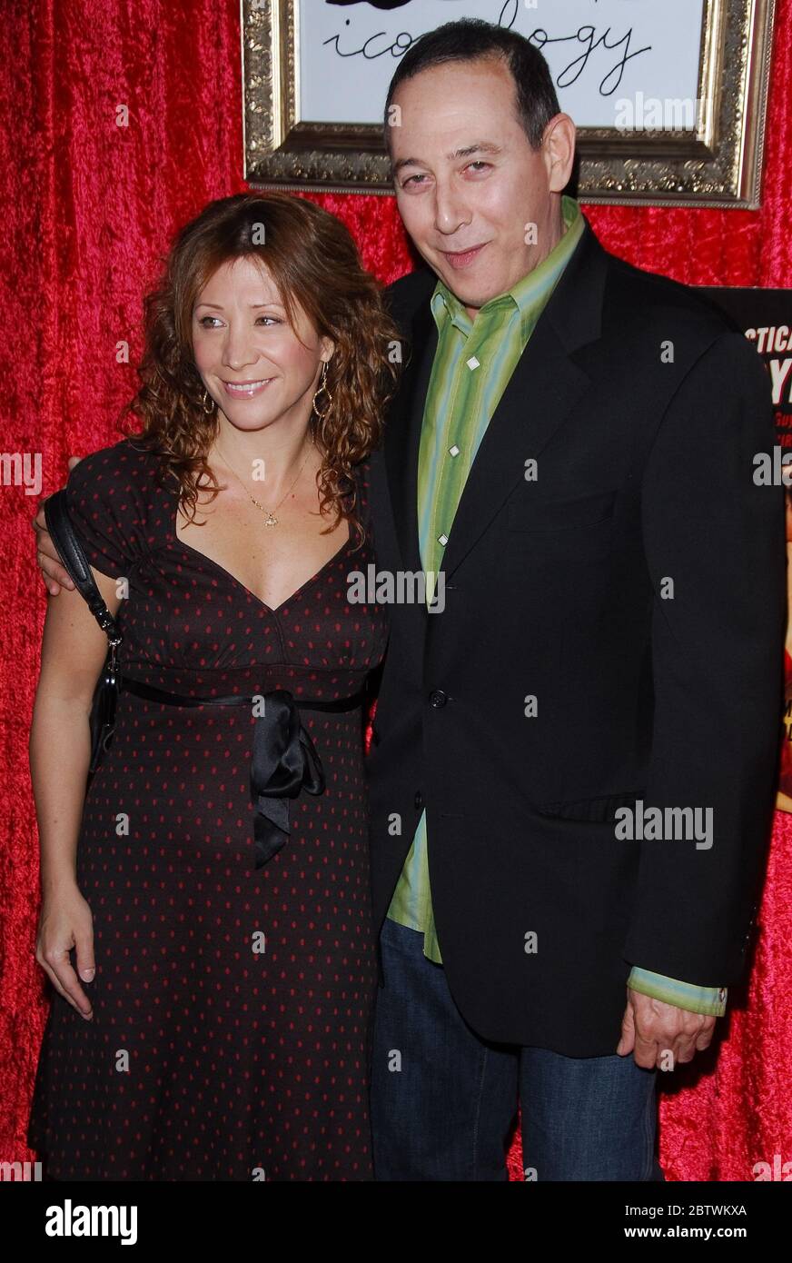 Red carpet retro cheri oteri hi res stock photography and images Alamy