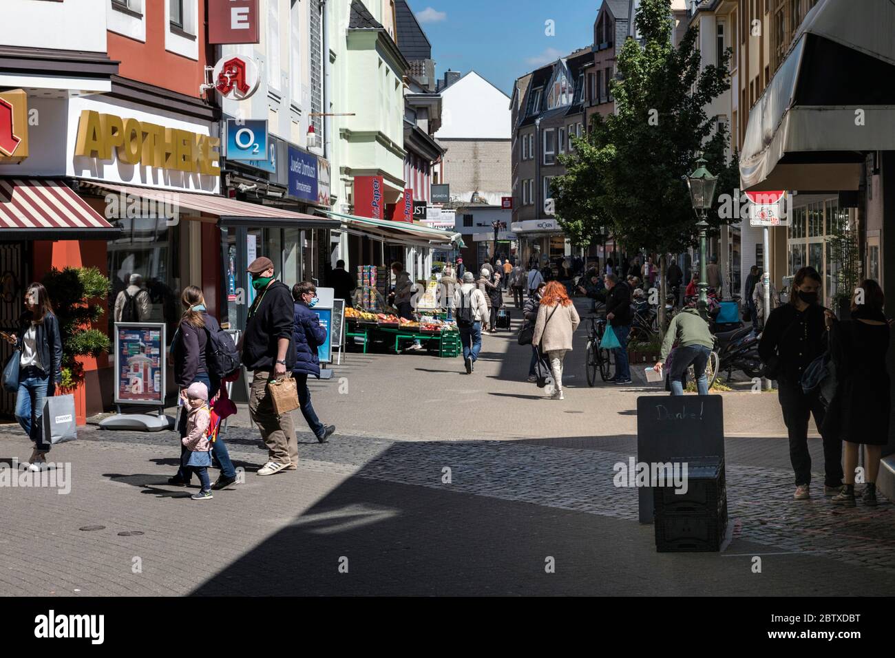 Pedestrian zone during business hours in Dusseldorf-Benrath Stock Photo