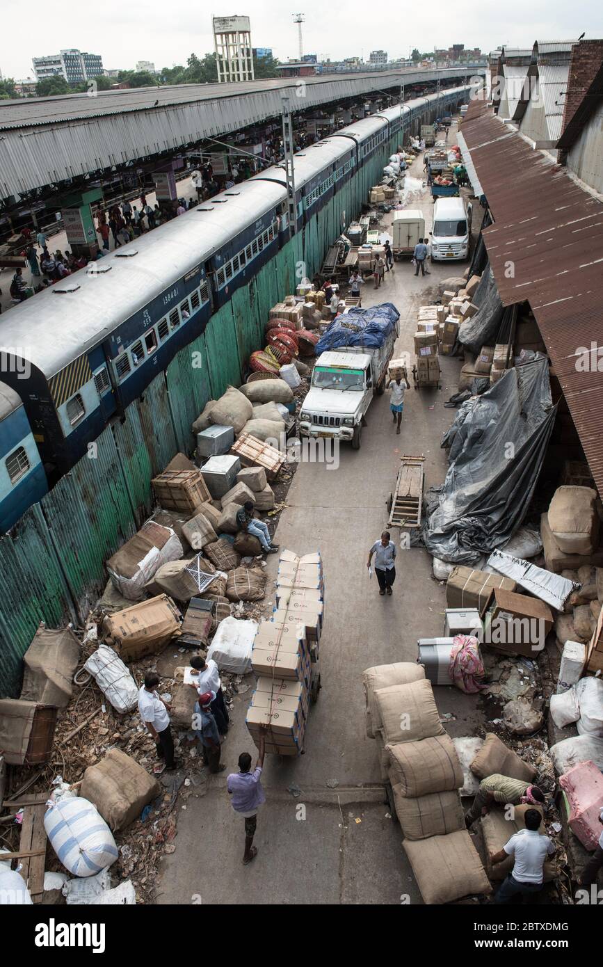 Howrah Junction Railway Station from above. Kolkata, West Bengal, India