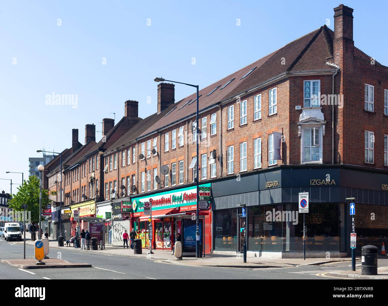 Station Road, Edgware, Middlesex, England, UK Stock Photo Alamy