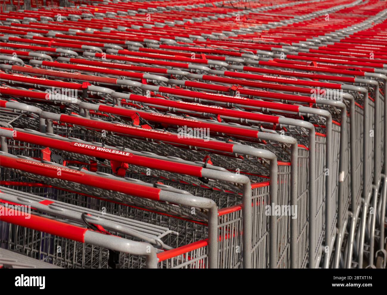 Shopping carriages hires stock photography and images Alamy