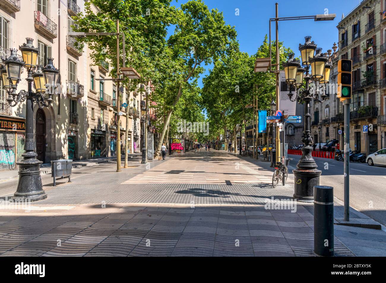 An almost empty Rambla pedestrian mall during the covid pandemic, Barcelona, Catalonia, Spain Stock Photo