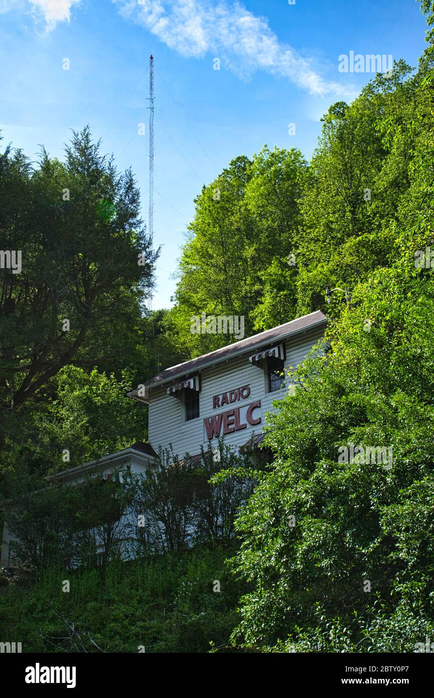 Radio transmitter hires stock photography and images Alamy