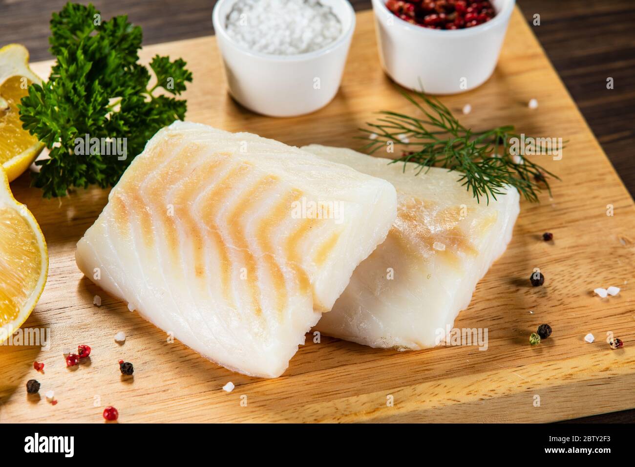Fresh raw cod fillet hi-res stock photography and images - Alamy