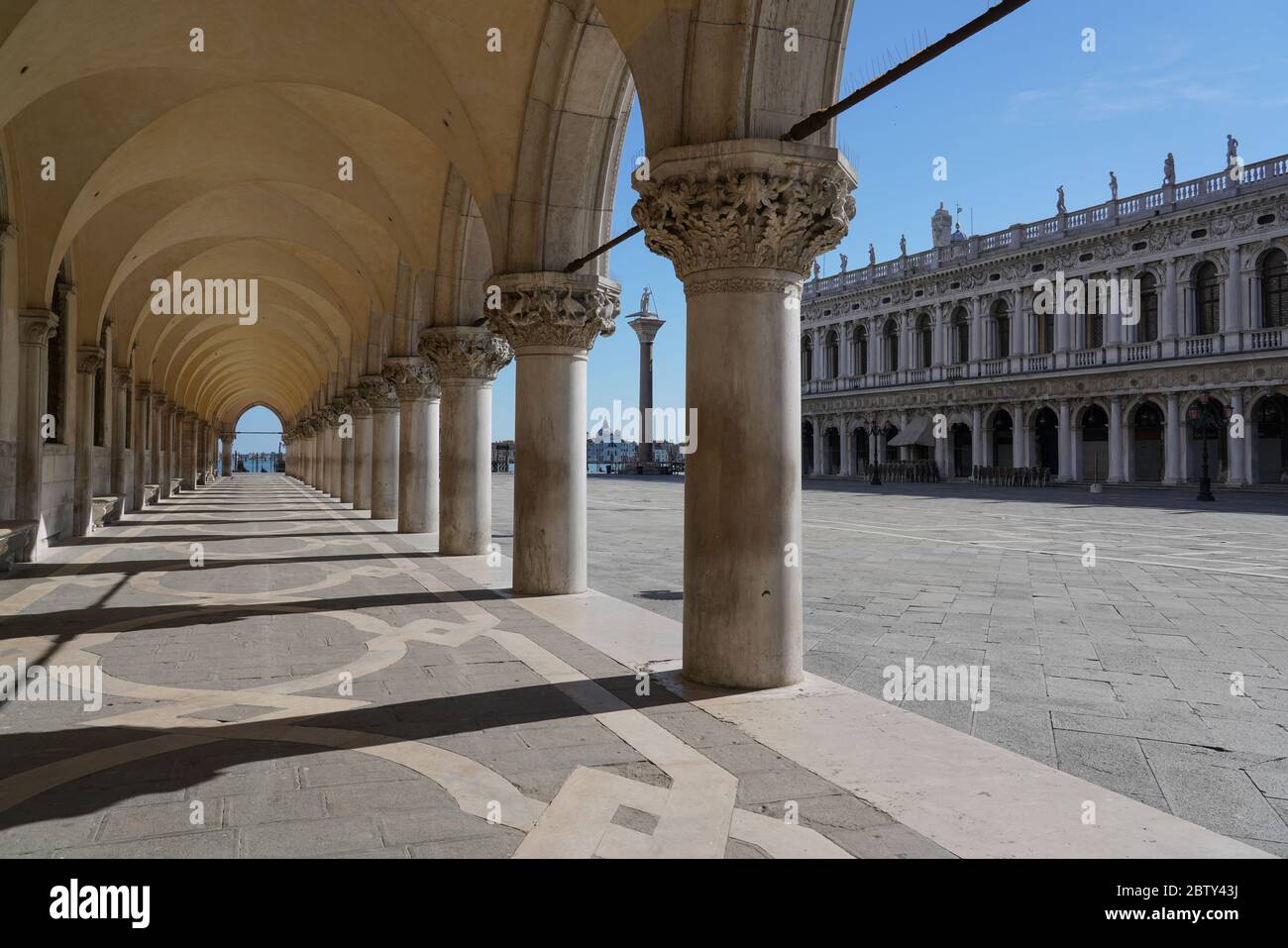 Doge's Palace arcades during Coronavirus lockdown, Venice, UNESCO World Heritage Site, Veneto, Italy, Europe Stock Photo