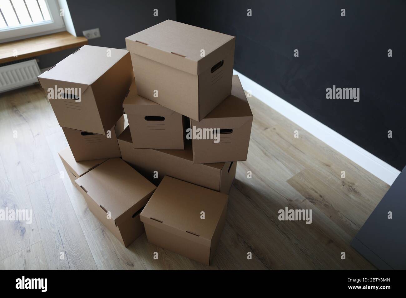 Bunch of paper containers Stock Photo - Alamy