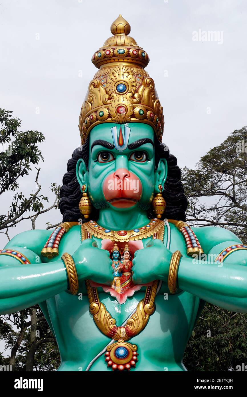 The Hindu God Hanuman (Monkey God) and Hero of the Ramayana, Hindu Temple and Shrine of Batu Caves, Kuala Lumpur, Malaysia, Southeast Asia, Asia Stock Photo