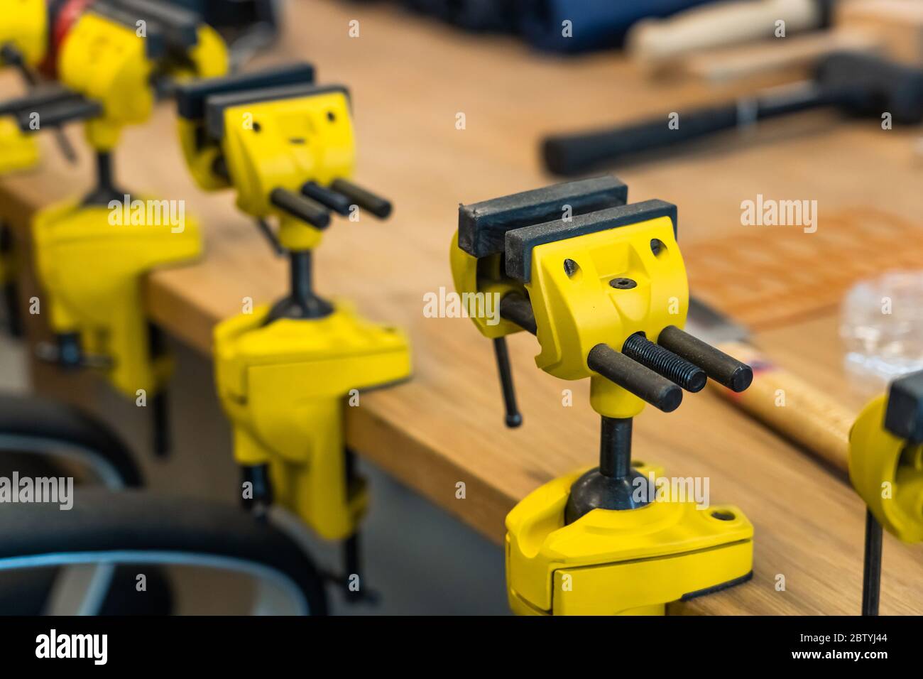 Bench Vises Hi-res Stock Photography And Images - Alamy