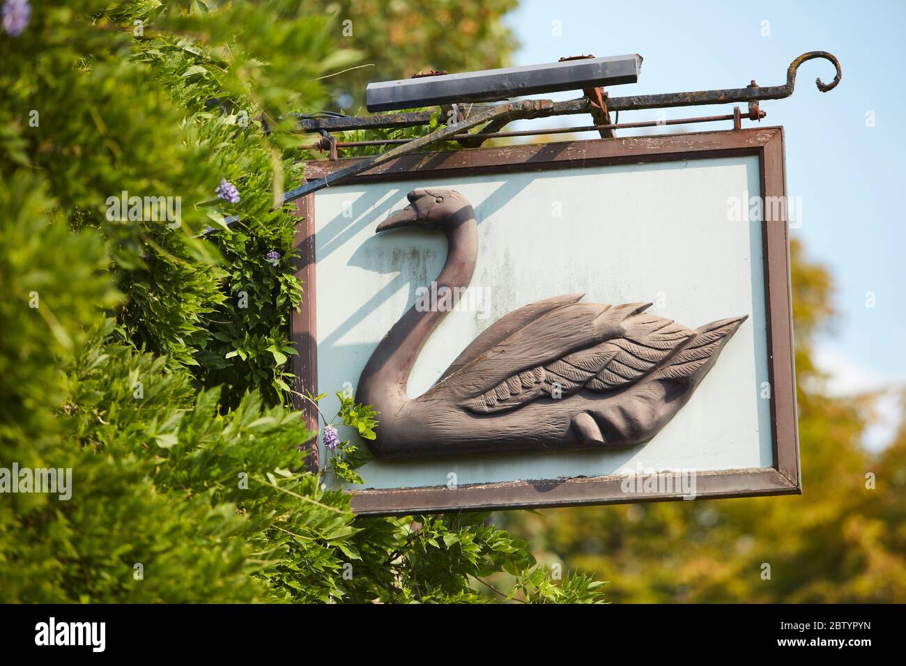 The Denham Swan pub sign, Denham, Buckinghamshire, England, UK Stock Photo