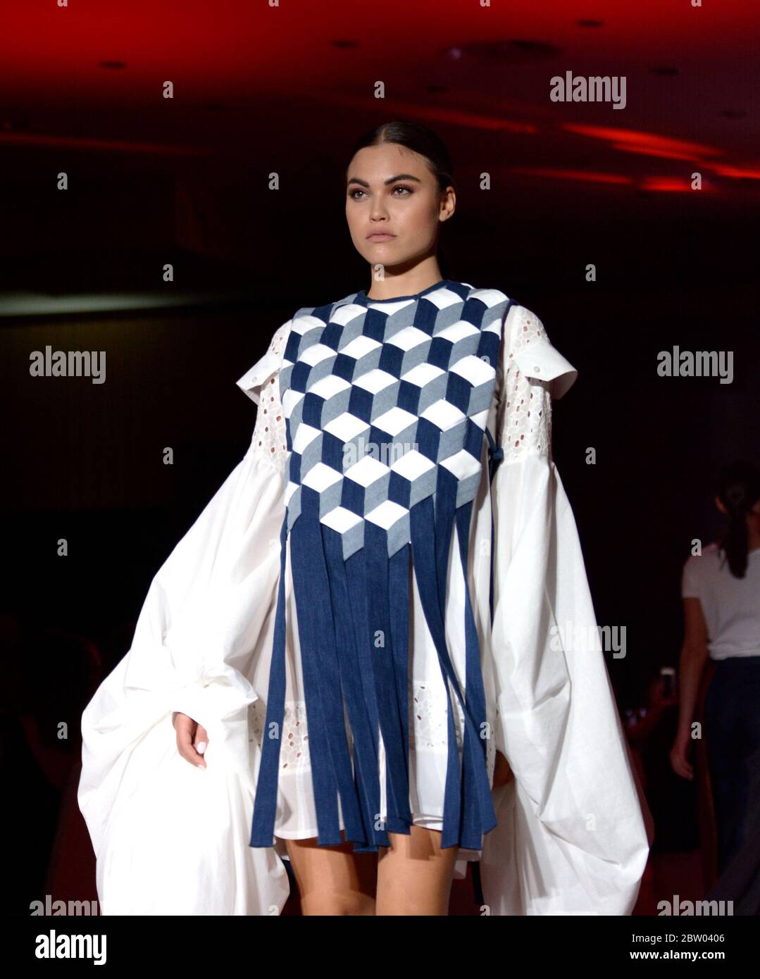 Italian Model Competitions Italy : Italian Fashion Talent Awards, a national fashion contest to ...