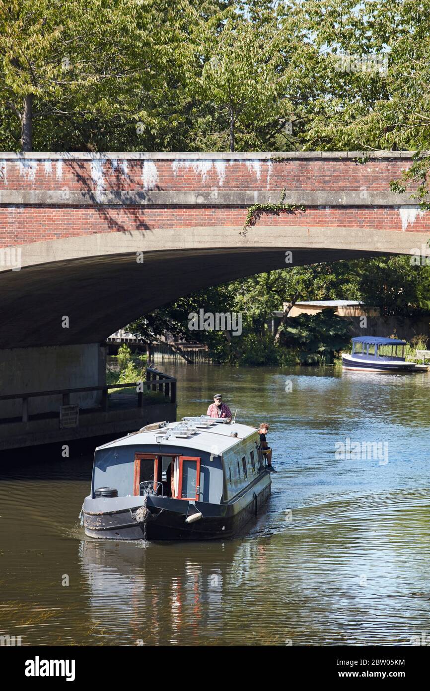 Canal boats along the River Wey, Weybridge, Hampshire Stock Photo