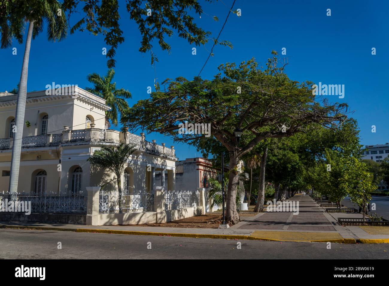 Paseo de Montejo - a famous 19th century avenue modelled on the French boulevard, Merida, Yucatan, Mexico Stock Photo