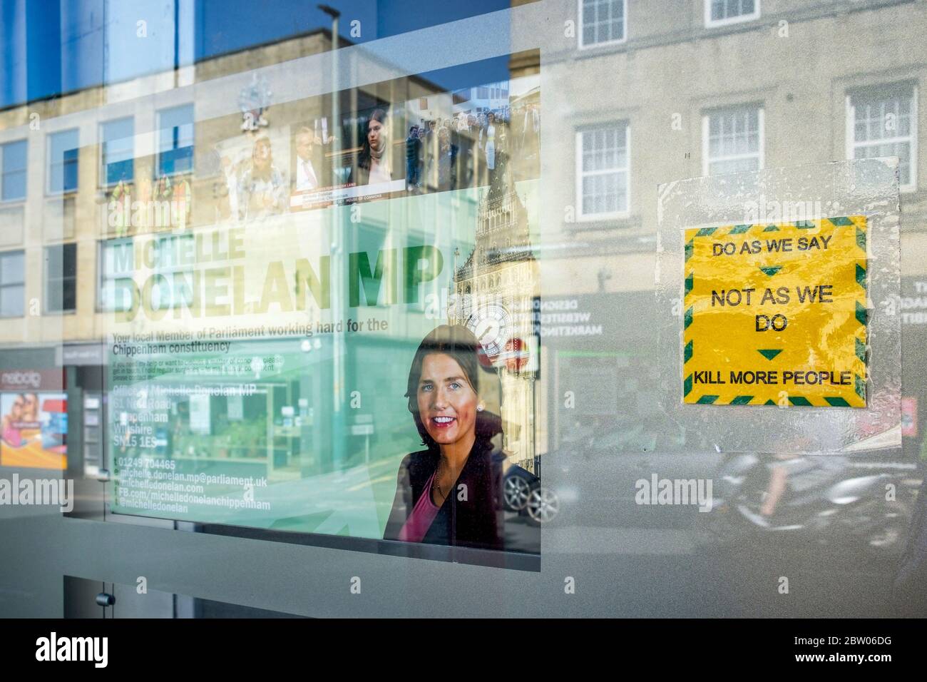 Chippenham, Wiltshire UK, 28th May, 2020. As Boris Johnson faces growing anger over Dominic Cummings, an anti tory sticker is pictured on the window of the Constituency Office of Michelle Donelan the conservative MP for the Chippenham Constituency. Credit: Lynchpics/Alamy Live News Stock Photo
