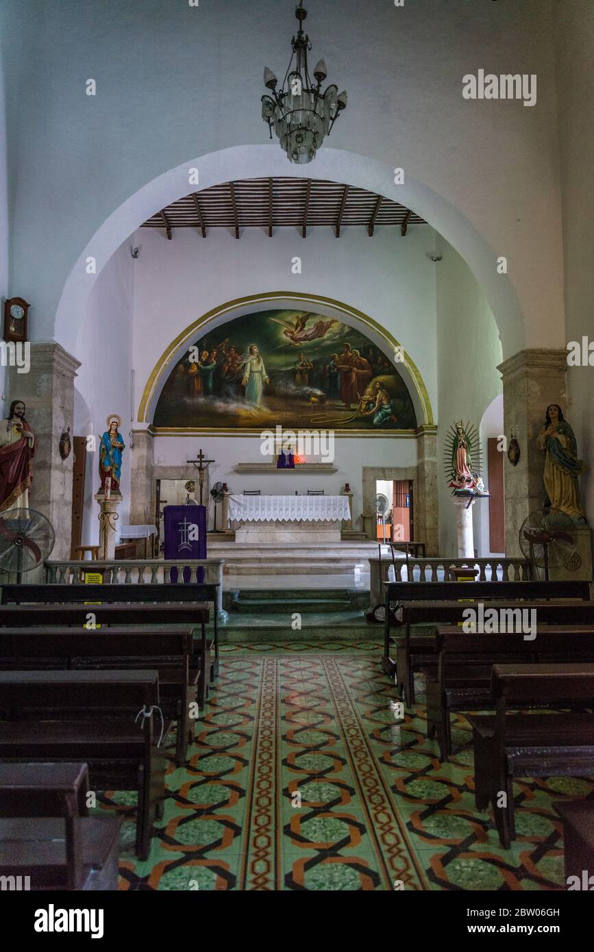 Santa Lucia church, 18th century Baroque style church, Merida, Yucatan, Mexico Stock Photo