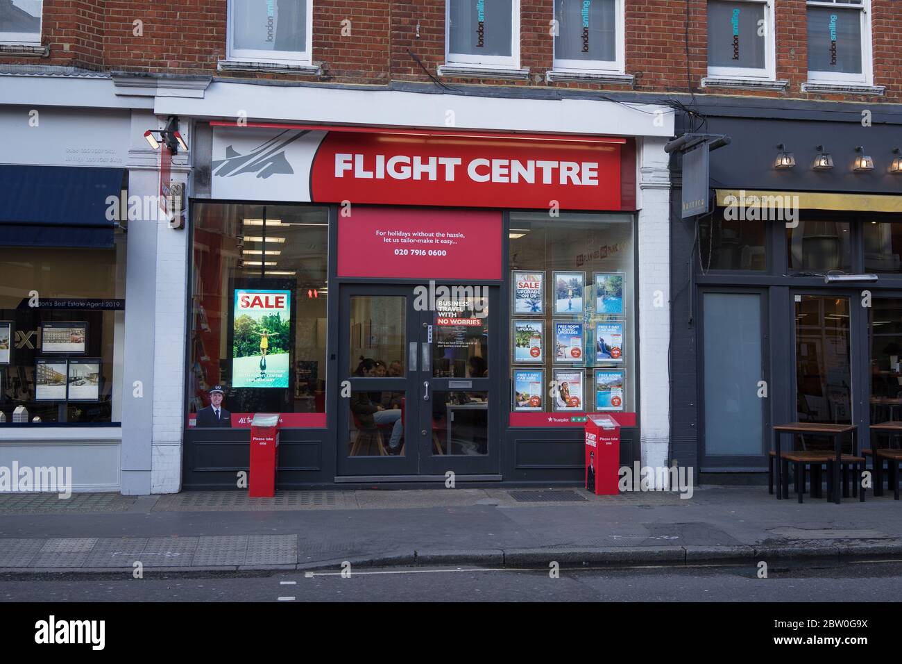 The Flight Centre Travel Agent Store On The Town Centre Street London 5995