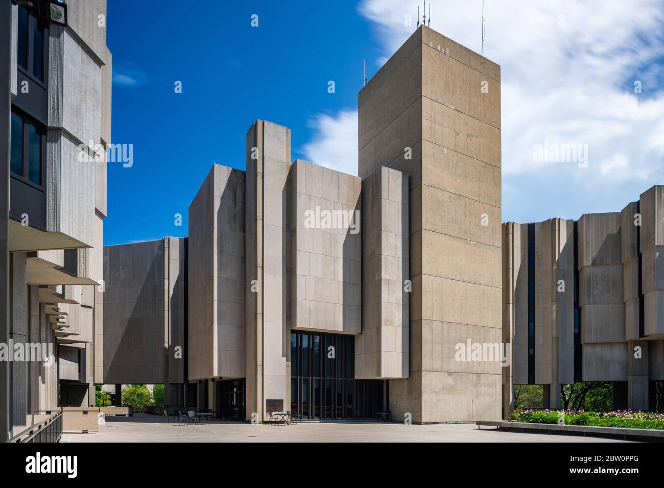 Northwestern University Library designed by Walter Netsch Stock Photo