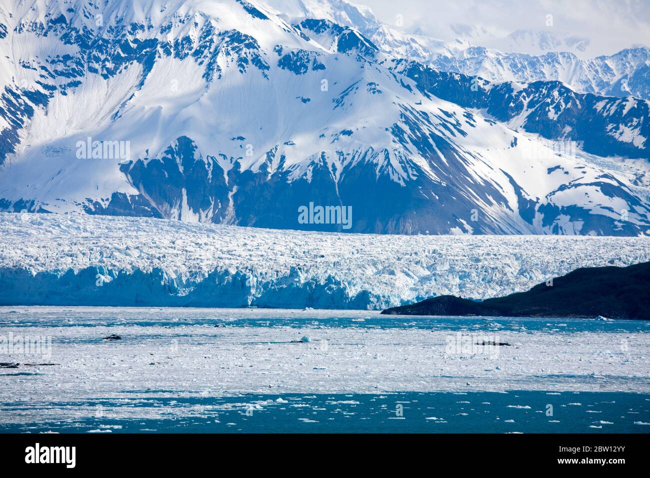 Hubbard Glacier in Yakutat Bay, Gulf of Alaska, Southeast Alaska, United States, North America