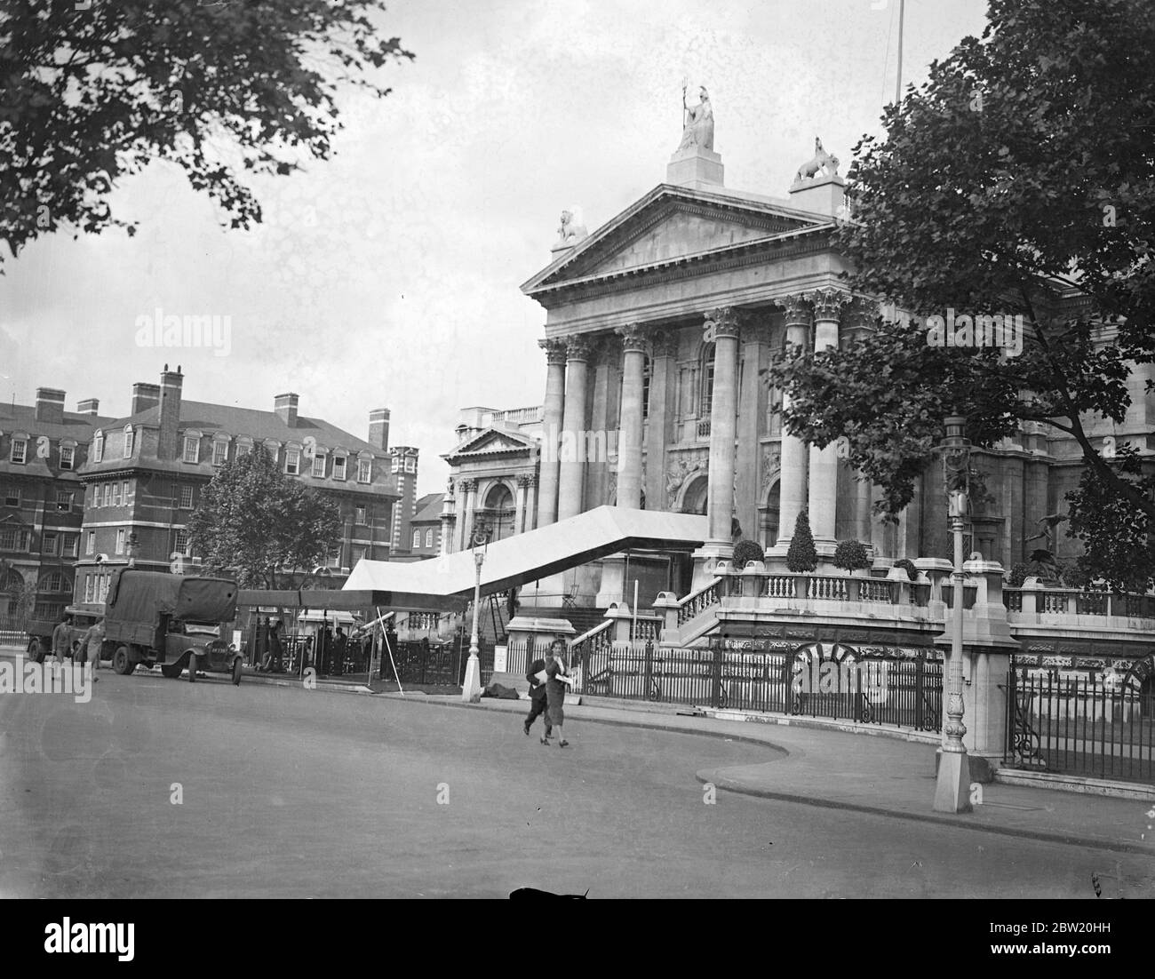 The new Tate Gallery which the King is opening today (Tuesday). The gallery has been presented by Lord Duveen. 29 June 1937 Stock Photo