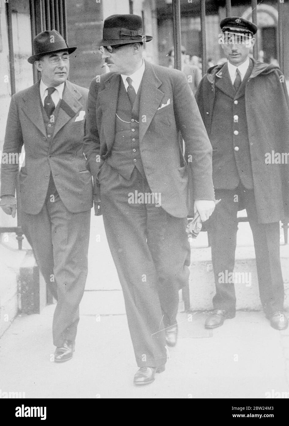 French leader hi-res stock photography and images - Alamy