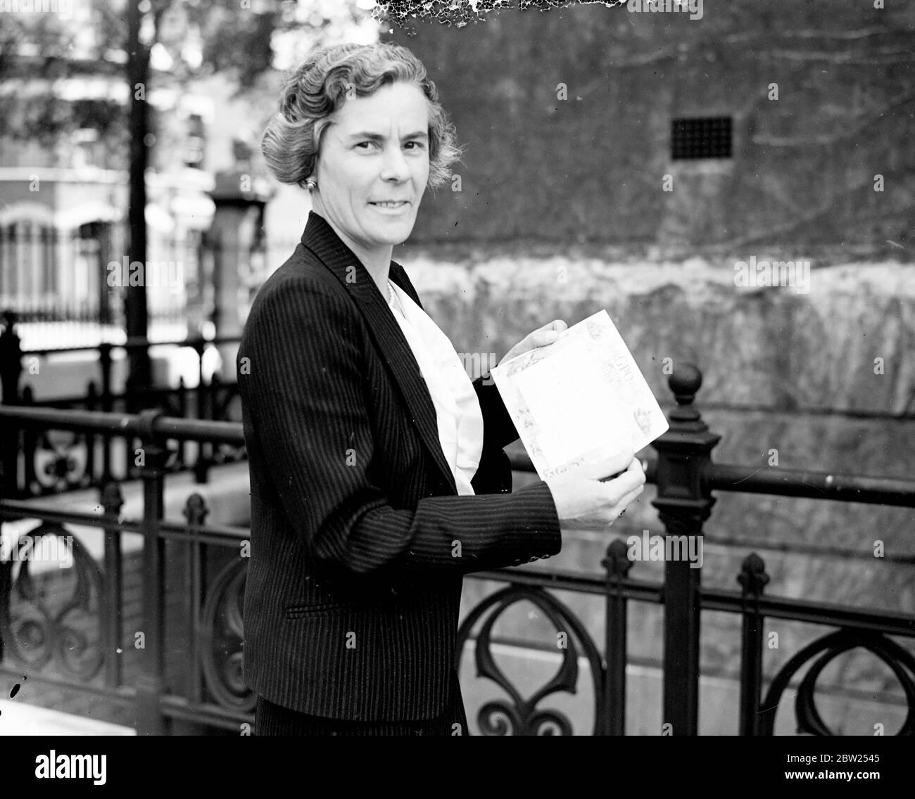 Post office girl's design chosen for new greetings telegram. Miss Irene