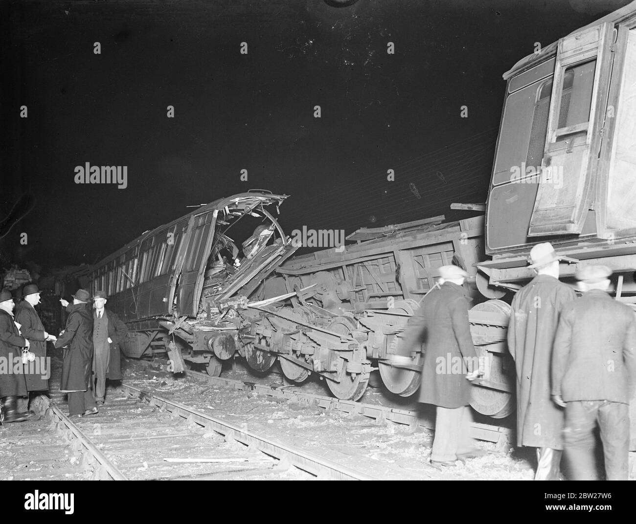 One Killed 40 Injured In Express Smashed Near Bedford SOS For Doctors one-killed-40-injured-in-express-smashed-near-bedford-sos-for-doctors