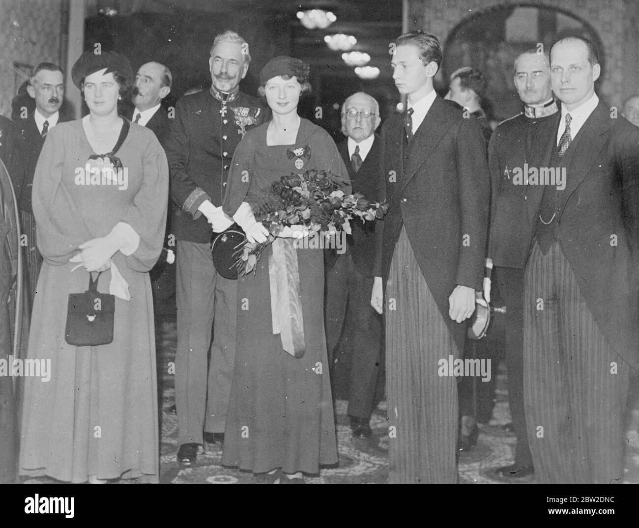 Habsburgs celebrate Otto's 25 birthday in Vienna, Nazi's and Communist's stage anti monarchist demonstration. Archduchess Adelhaid, sister of Archduke Otto, Pretender to the Austrian Throne and other members of the Habsburg family attended a Legitimists' meeting in Vienna to celebrate the 25th birthday of Archduke Otto. Many arrests were made when Nazi's and Communists, forming an unofficial alliance for the occasion, demonstrated in the streets nearby against the celebrations and the Habsburg family. Photo shows, left to right, Archduchess Ileana, wife of the Archduke Anton of Habsburg, Archd Stock Photo