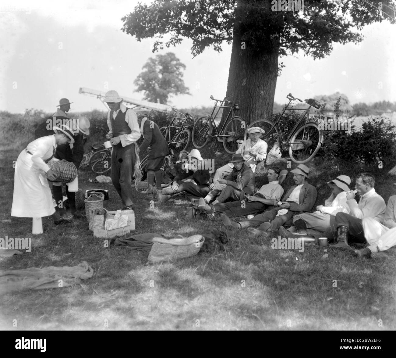 Harvesters camp at Weasenham, Norfolk, where schoolmasters and