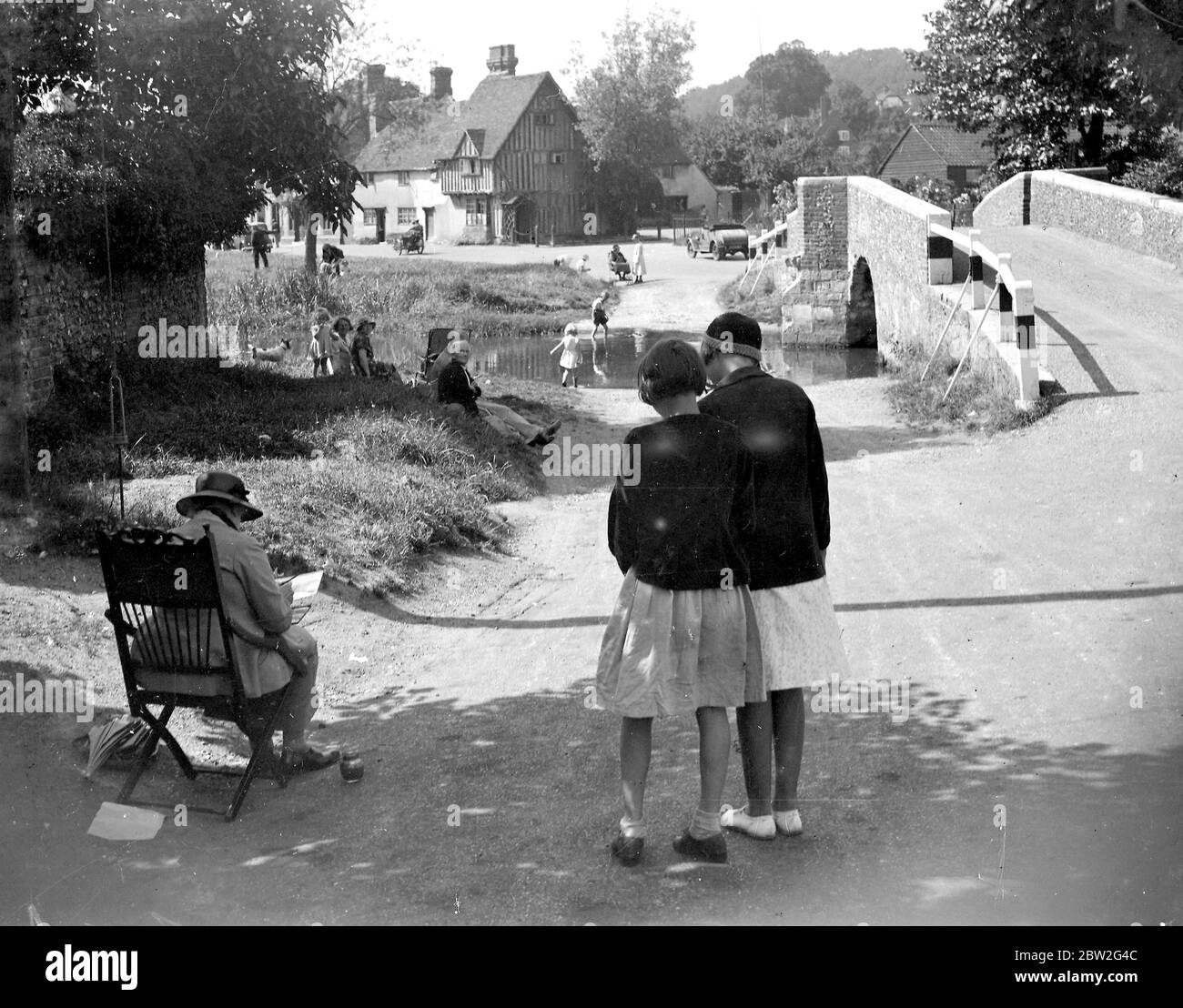 Eynsford bridge painting, Kent. 1934 Stock Photo - Alamy