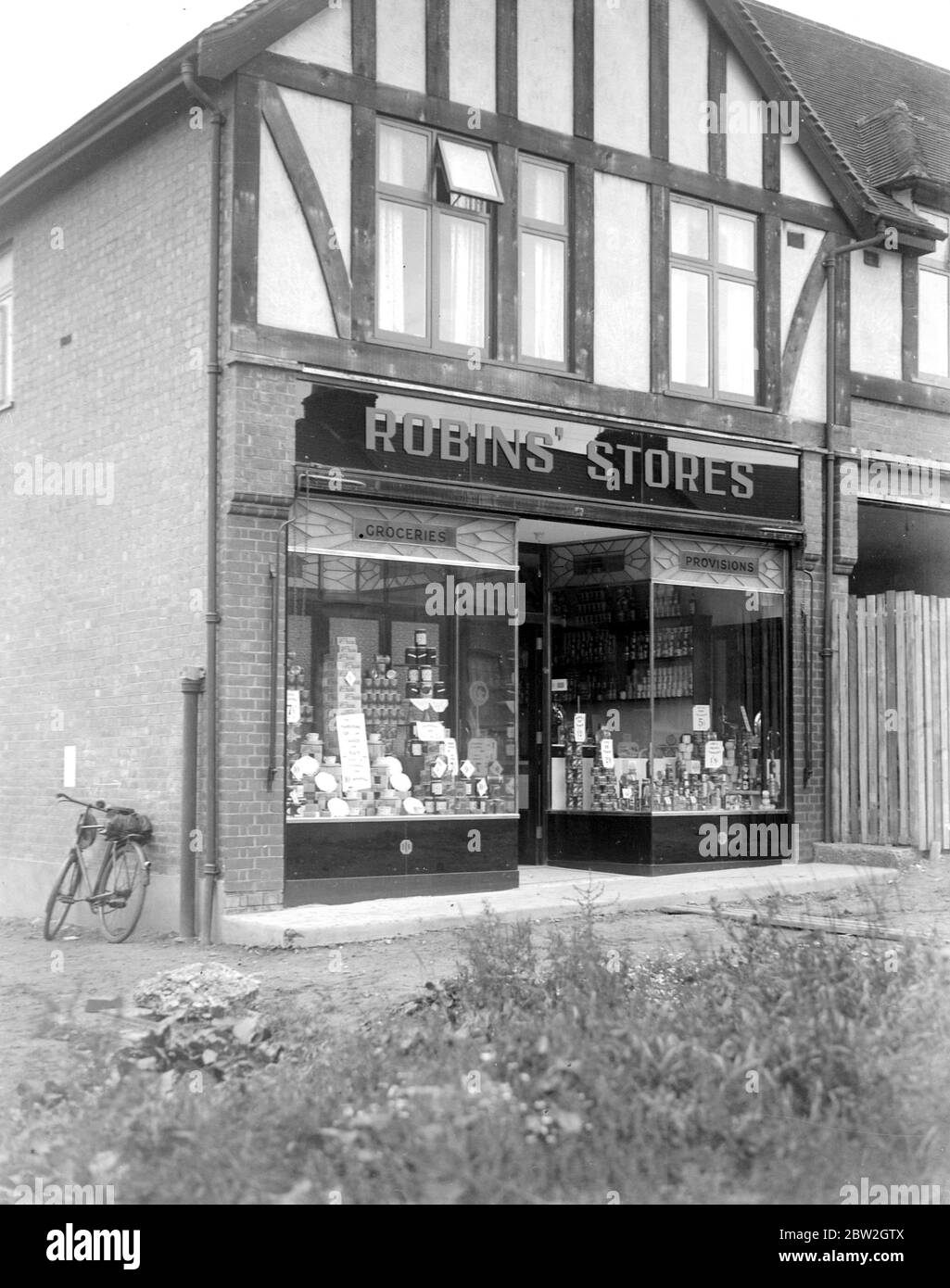 Robins Shop (Chislehurst) 1934 Stock Photo Alamy
